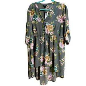 Torrid, Women’s Lightweight Floral Top